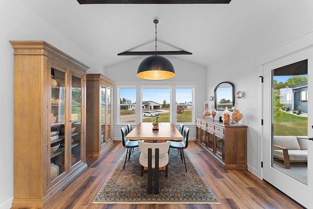1831 BOBBY JONES DRIVE, De Pere, WI 54115