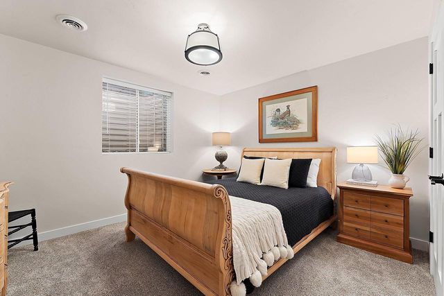 1831 BOBBY JONES DRIVE, De Pere, WI 54115