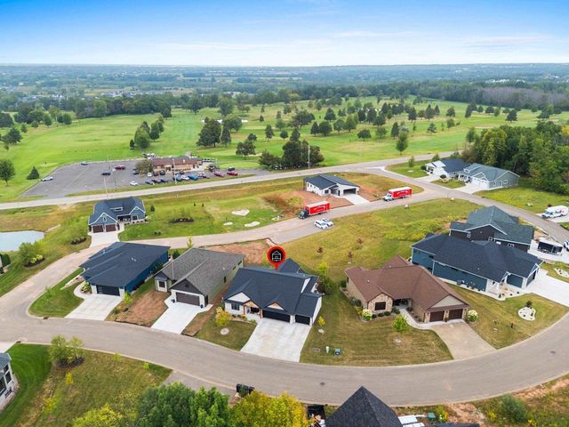 1831 BOBBY JONES DRIVE, De Pere, WI 54115