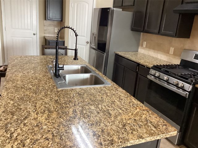 4225 Tollcross Lane, Fort Worth, TX 76123