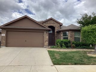 4225 Tollcross Lane, Fort Worth, TX 76123