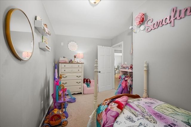 65 Carter Rd, Worcester, MA 01609