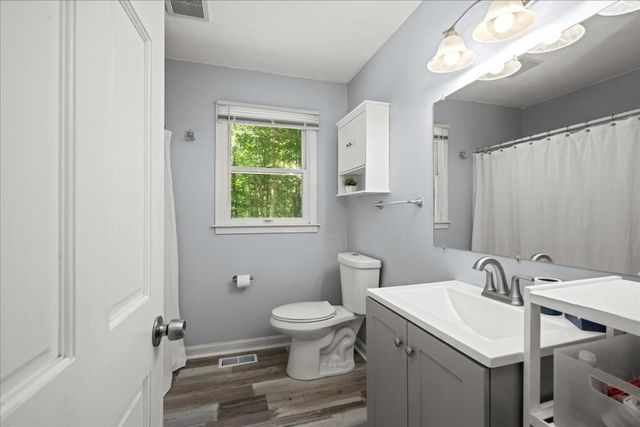 65 Carter Rd, Worcester, MA 01609