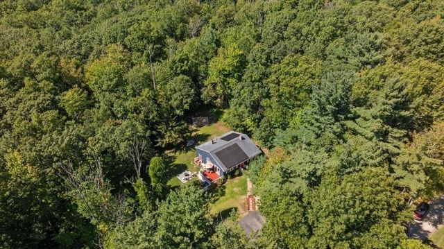 65 Carter Rd, Worcester, MA 01609