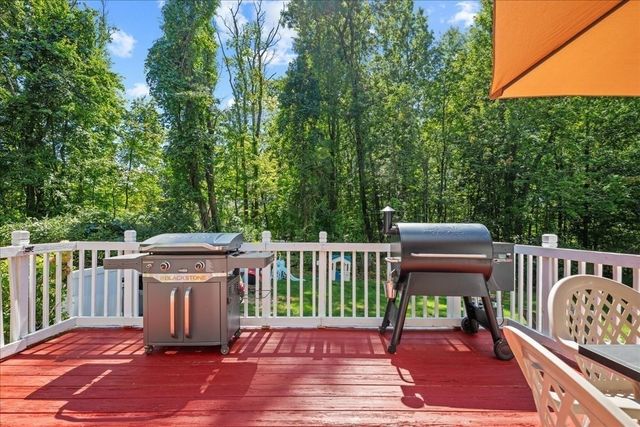 65 Carter Rd, Worcester, MA 01609