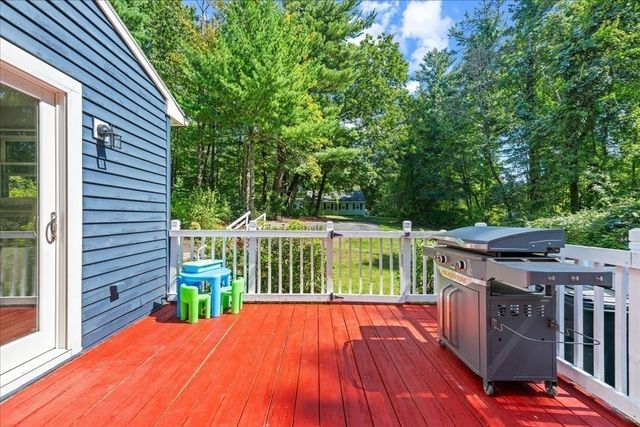 65 Carter Rd, Worcester, MA 01609