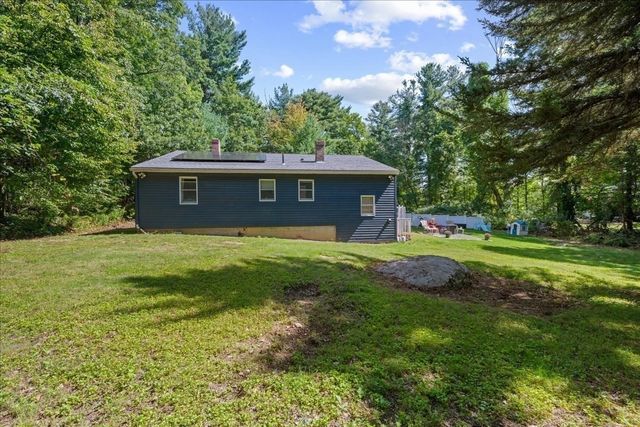 65 Carter Rd, Worcester, MA 01609