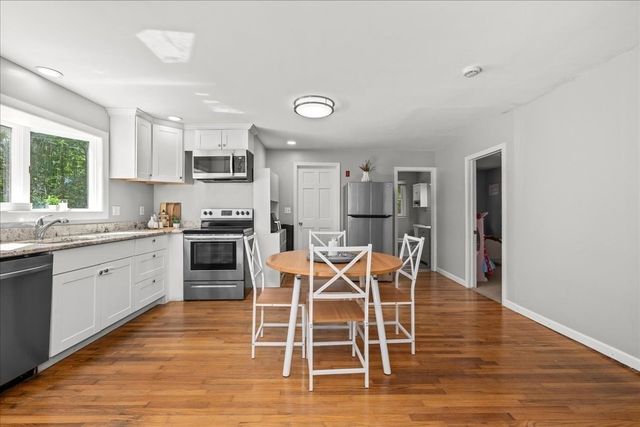 65 Carter Rd, Worcester, MA 01609