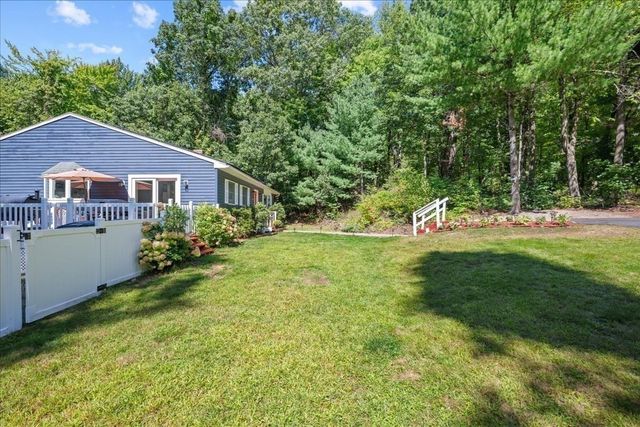 65 Carter Rd, Worcester, MA 01609