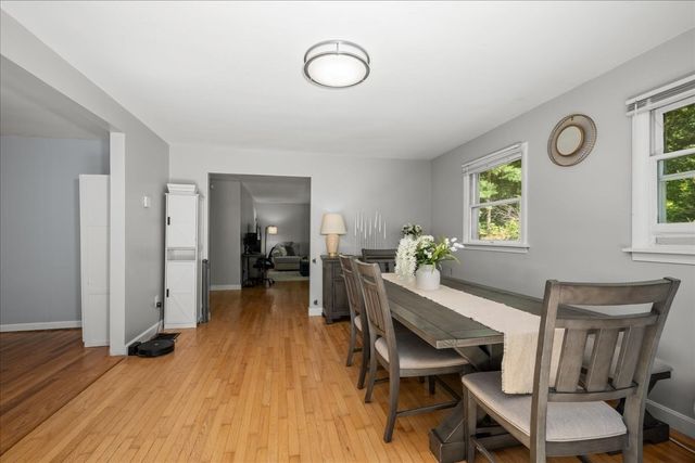 65 Carter Rd, Worcester, MA 01609