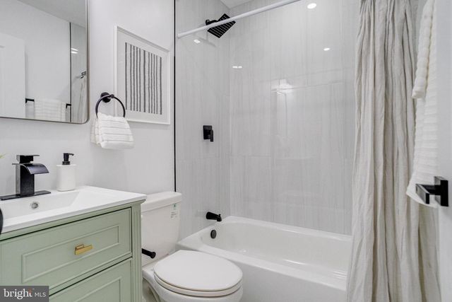 3723 SAINT MARGARET ST, Baltimore, MD 21225