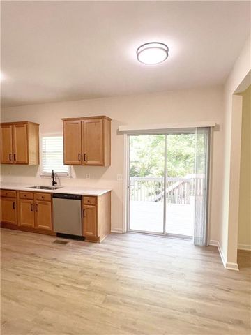 350 Laurel Glen Crossing, Canton, GA 30114