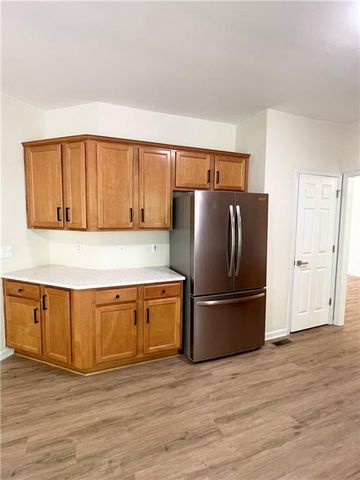350 Laurel Glen Crossing, Canton, GA 30114