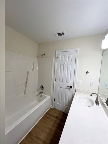 350 Laurel Glen Crossing, Canton, GA 30114