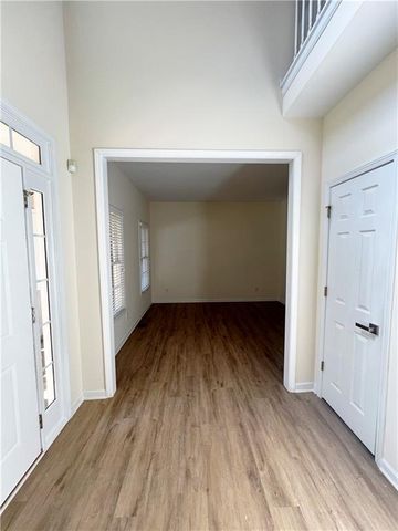 350 Laurel Glen Crossing, Canton, GA 30114