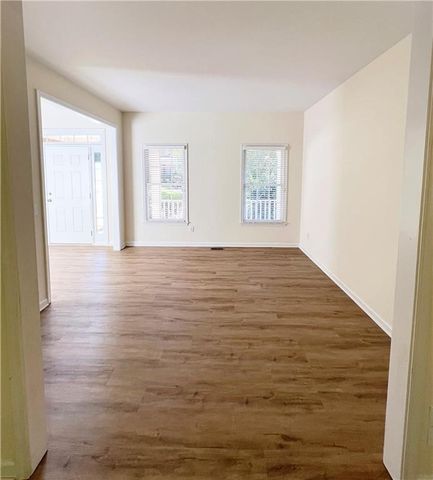 350 Laurel Glen Crossing, Canton, GA 30114