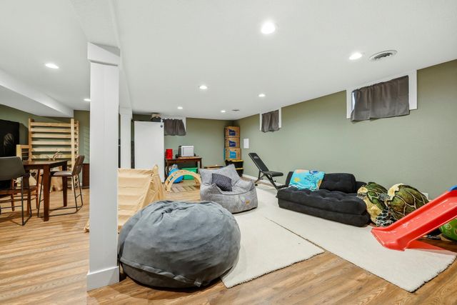 6819 W Dogwood Street, Springfield, MO 65802