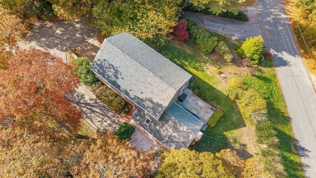 55 Westmoreland Drive, Falmouth, MA 02540