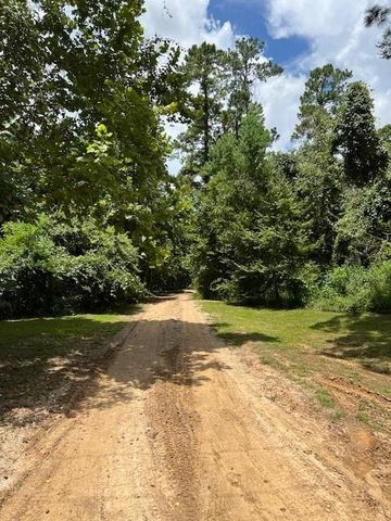 1965 County Road 2328, Dayton, TX 77535