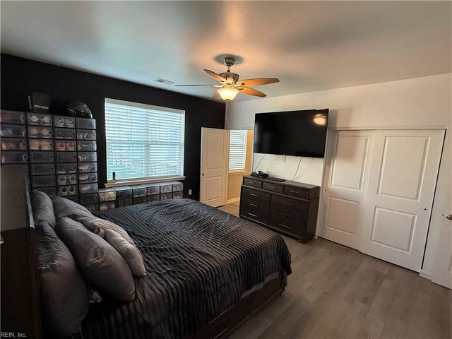 4332 Hillingdon Bnd Apt 208, Chesapeake, VA 23321
