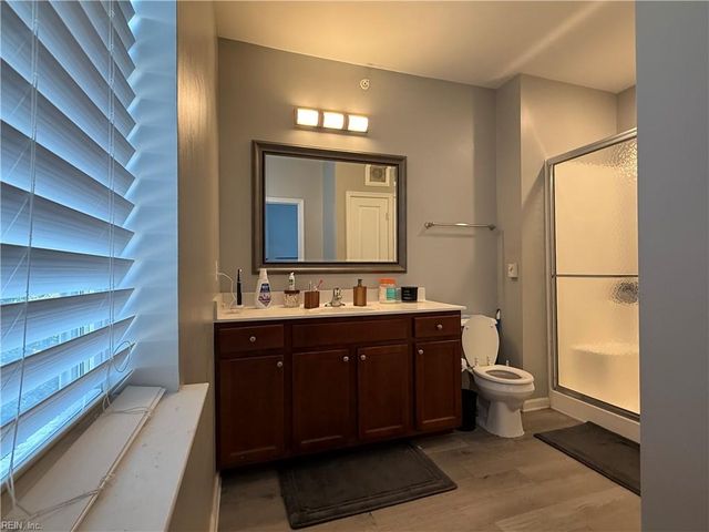 4332 Hillingdon Bnd Apt 208, Chesapeake, VA 23321