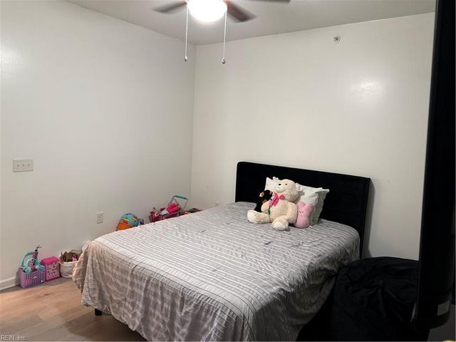 4332 Hillingdon Bnd Apt 208, Chesapeake, VA 23321