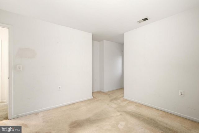 56 GOLDFINCH DR, Hamilton, NJ 08690