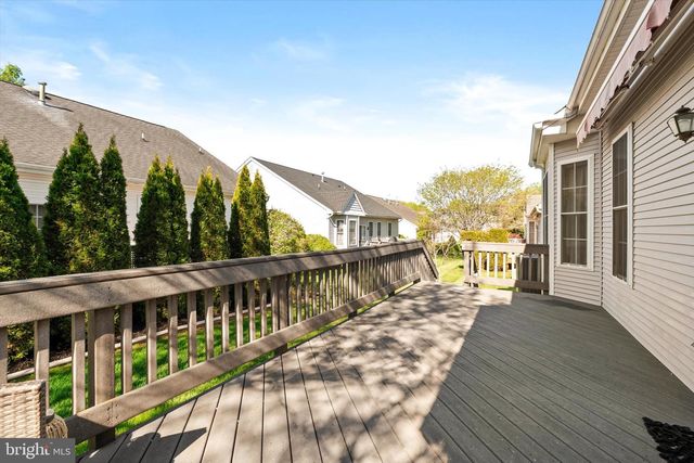 56 GOLDFINCH DR, Hamilton, NJ 08690