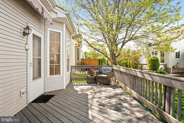 56 GOLDFINCH DR, Hamilton, NJ 08690