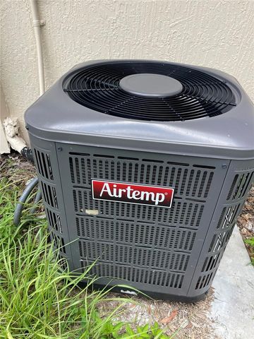 403 TERRY STREET, Wildwood, FL 34785