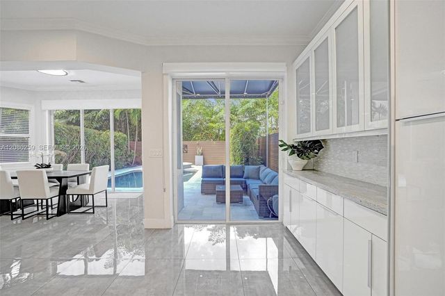 453 SW 5th Avenue, Fort Lauderdale, FL 33315
