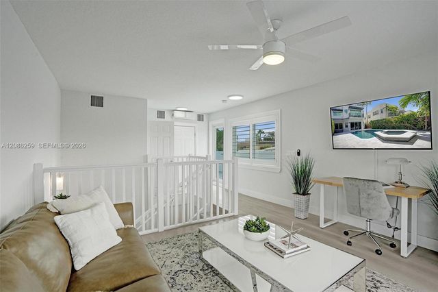 453 SW 5th Avenue, Fort Lauderdale, FL 33315