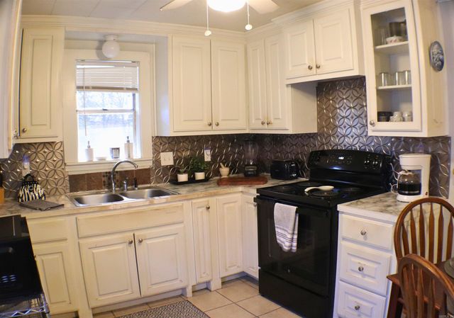 1205 Henry Street, Benton, AR 72015