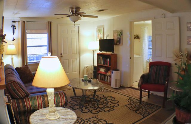 1205 Henry Street, Benton, AR 72015