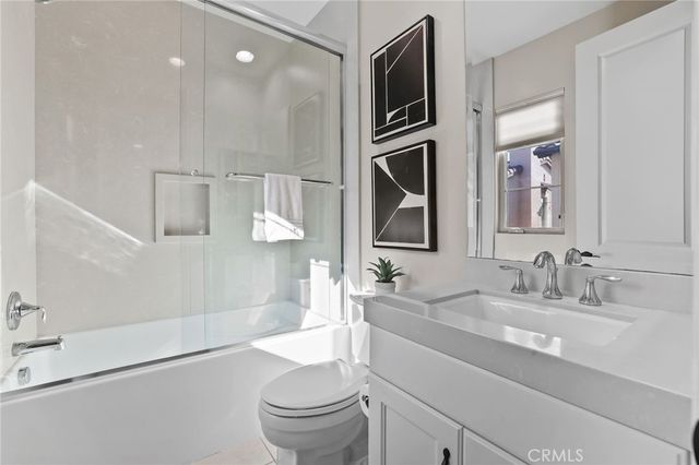 10 Shadybend, Irvine, CA 92602