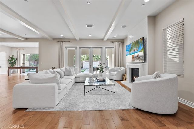 10 Shadybend, Irvine, CA 92602