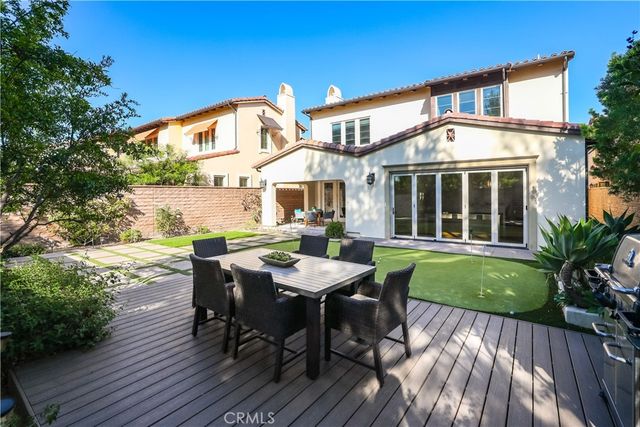 10 Shadybend, Irvine, CA 92602