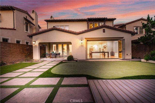 10 Shadybend, Irvine, CA 92602
