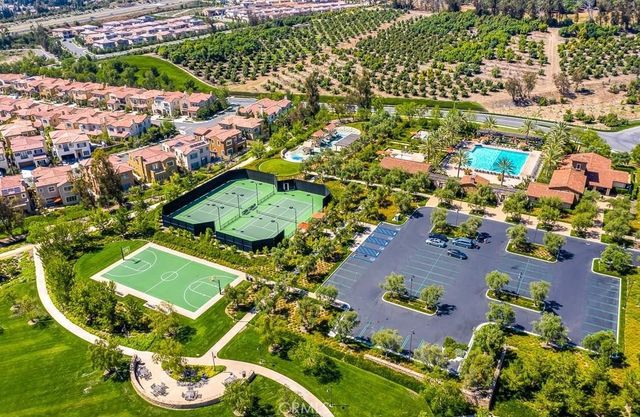10 Shadybend, Irvine, CA 92602