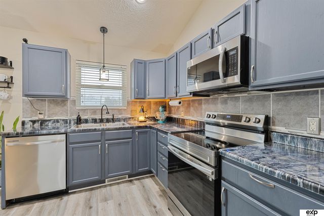 2397 Avenue M Way, Council Bluffs, IA 51501