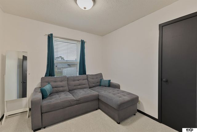 2397 Avenue M Way, Council Bluffs, IA 51501