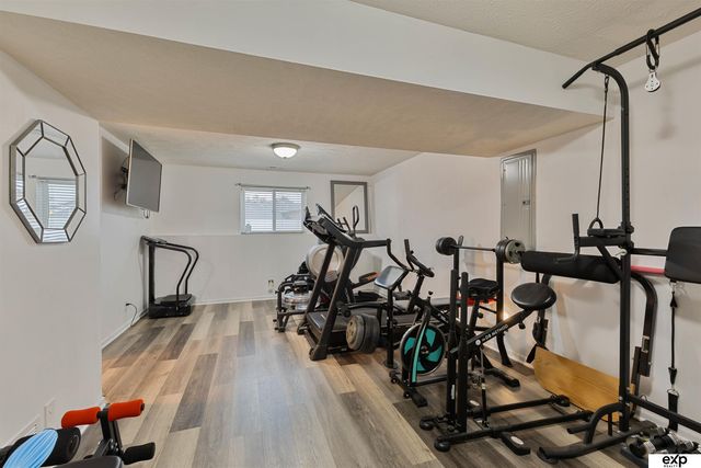 2397 Avenue M Way, Council Bluffs, IA 51501