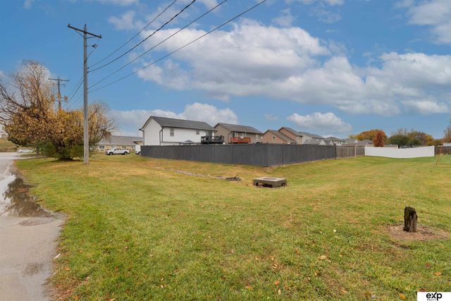 2397 Avenue M Way, Council Bluffs, IA 51501