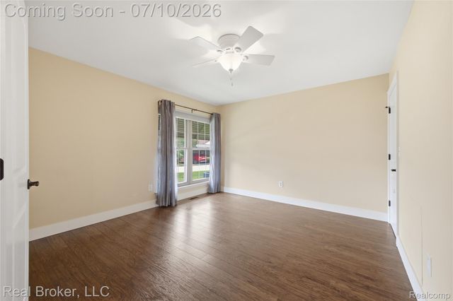 40424 Newport Drive 73, Plymouth Charter Township, MI 48170