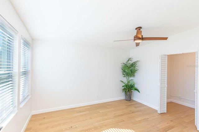 2110 ALCAZAR WAY S, St Petersburg, FL 33712