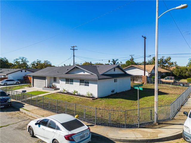 862 N Lassen, San Bernardino, CA 92410