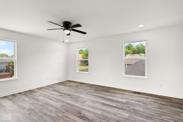 6409 Sunset Loop, Charlestown, IN 47111