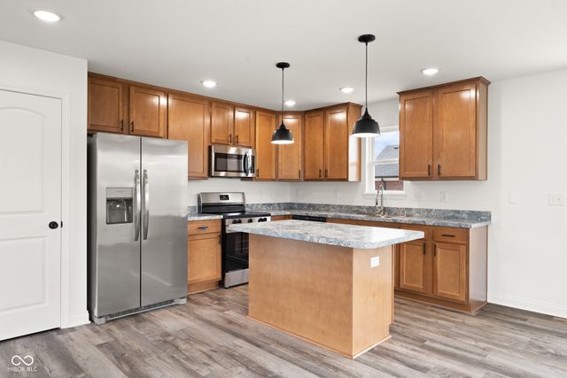 6409 Sunset Loop, Charlestown, IN 47111
