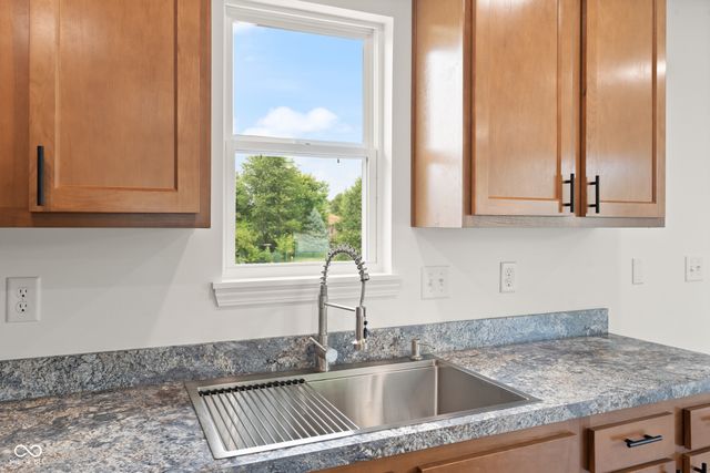 6409 Sunset Loop, Charlestown, IN 47111
