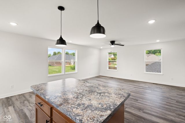 6409 Sunset Loop, Charlestown, IN 47111